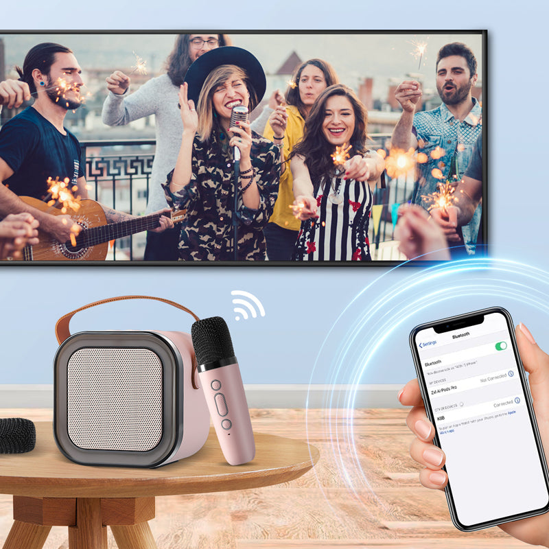Mini karaokemaskin med trådlösa mikrofoner