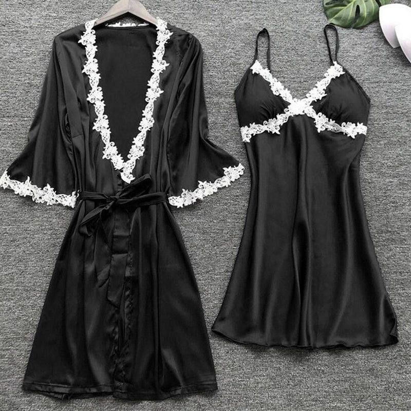 Femdelad pyjamas