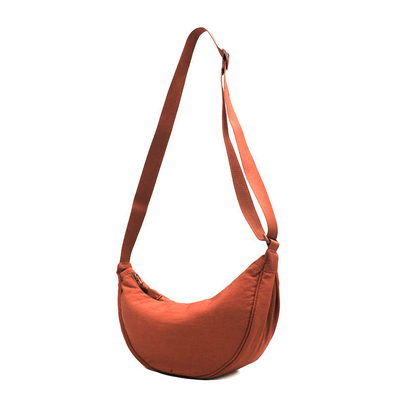 Halvmåne Crossbody-väska